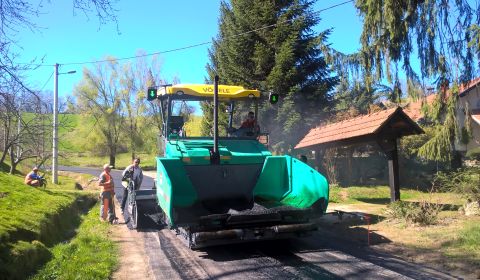 finišer na  gusjenicama